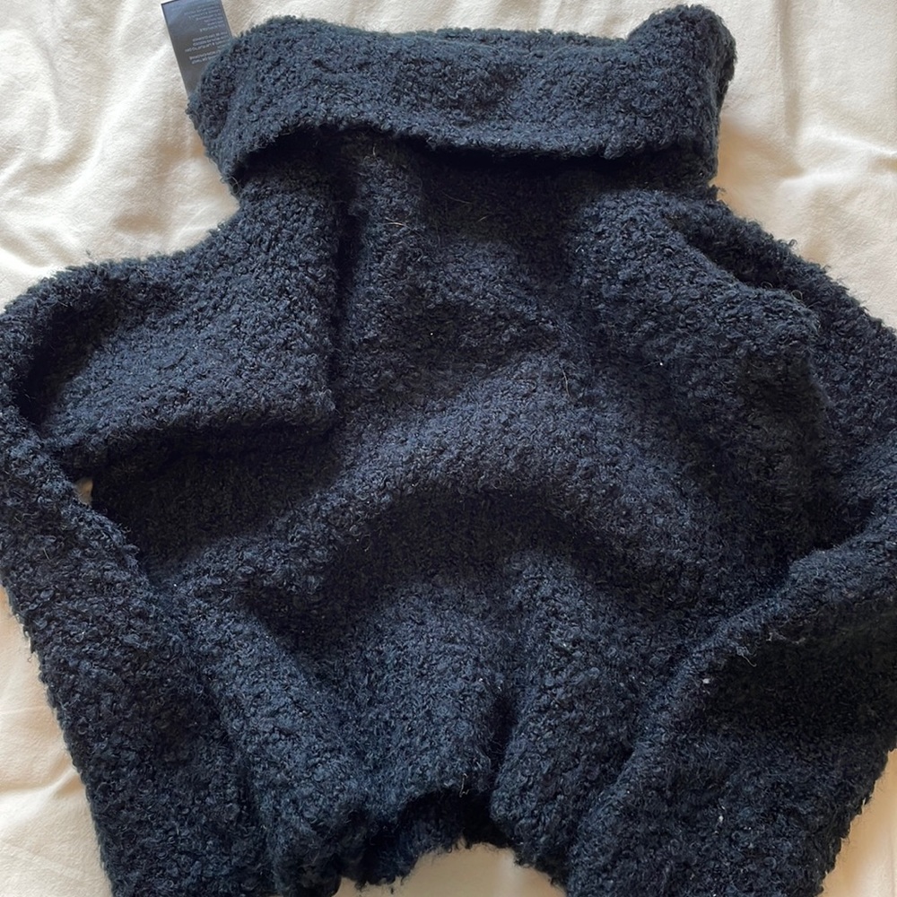 S, Black, acrylic urban outfitters turtle neck